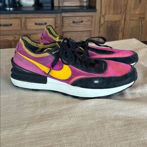 Nike Waffle One Pink Orange Womens 8.5